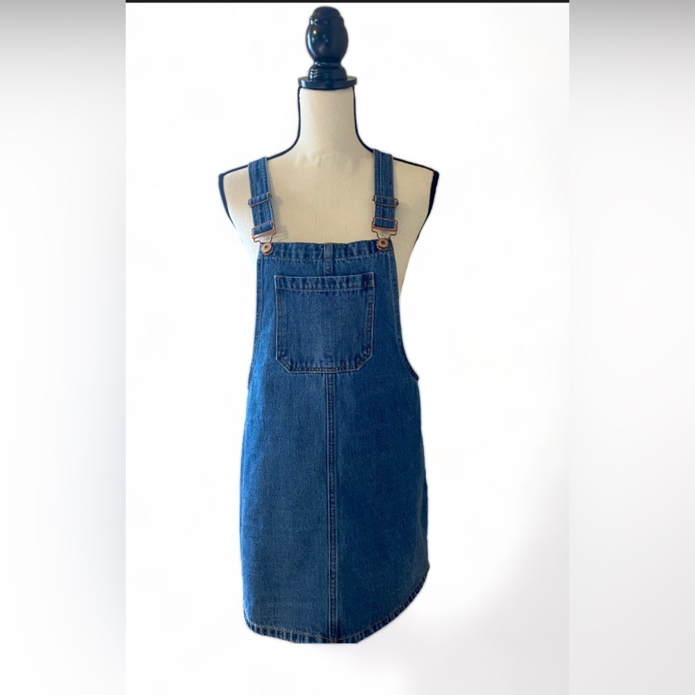 Forever 21 Overall Denim Dress Skirt Size Medium